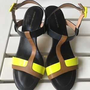 TOMMY HILFIGER Leather SANDALS 